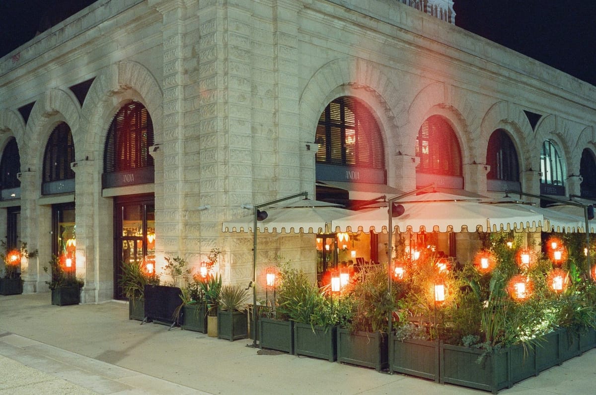 Marseille la nuit par Baptiste Carpentier